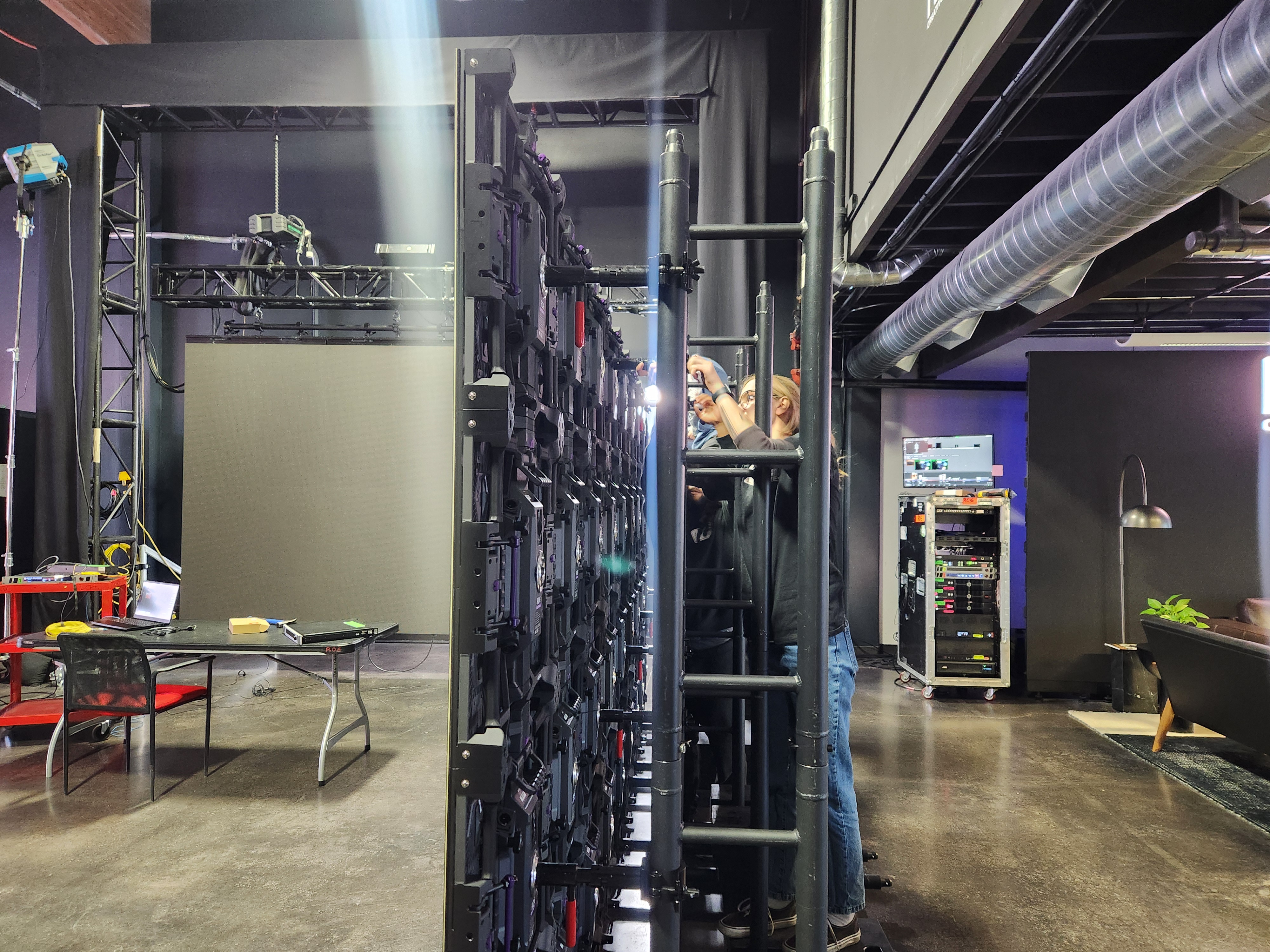 ROE LED technician training 06