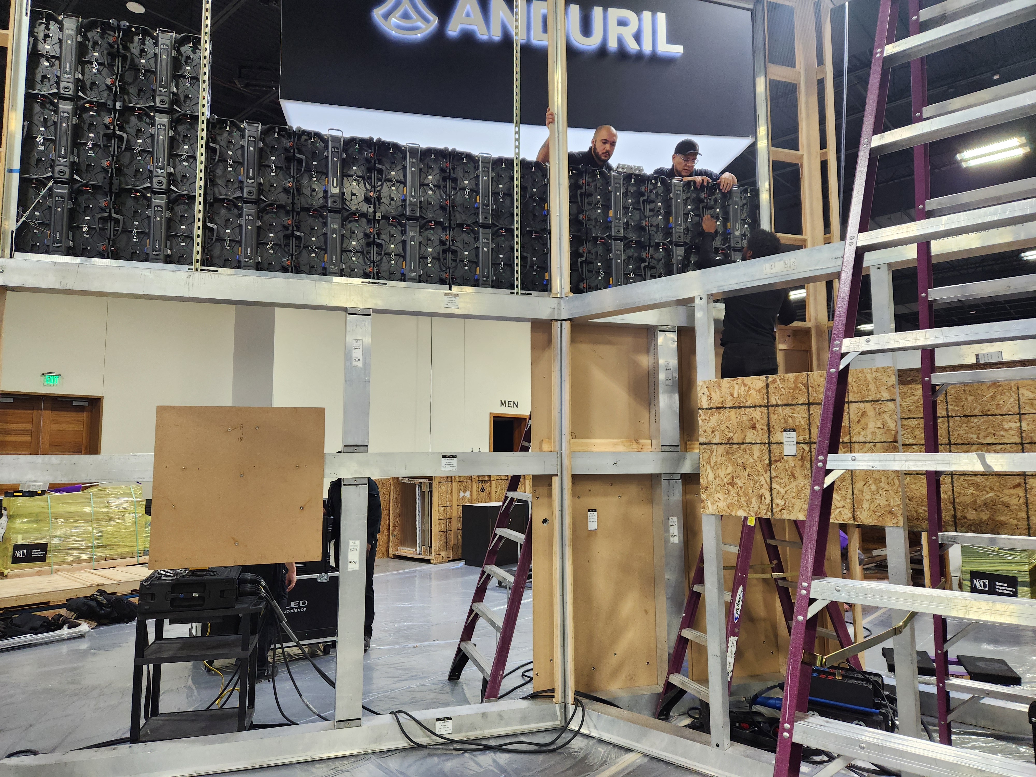 War Symposium LED build 04