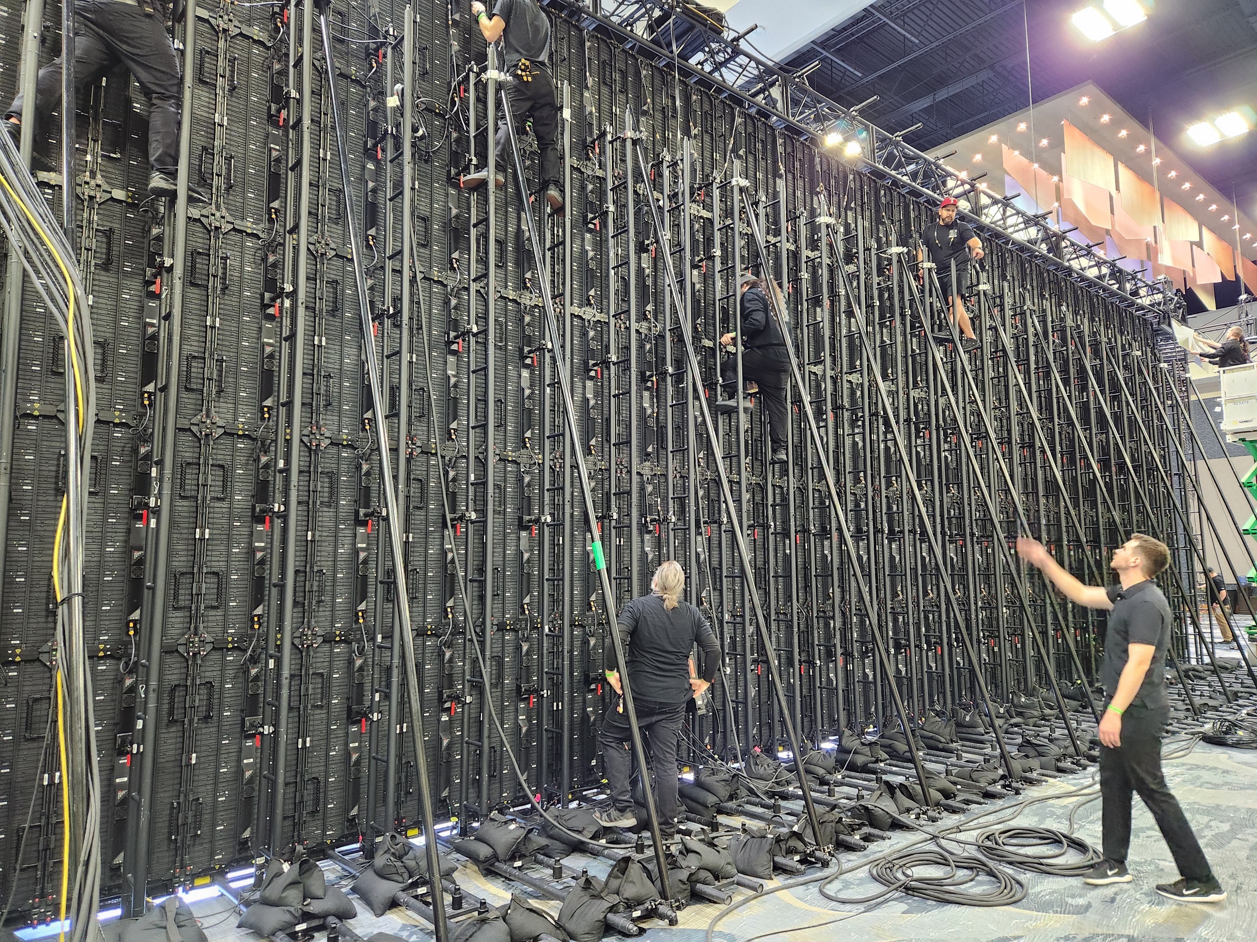 Zoetis LED wall build 06